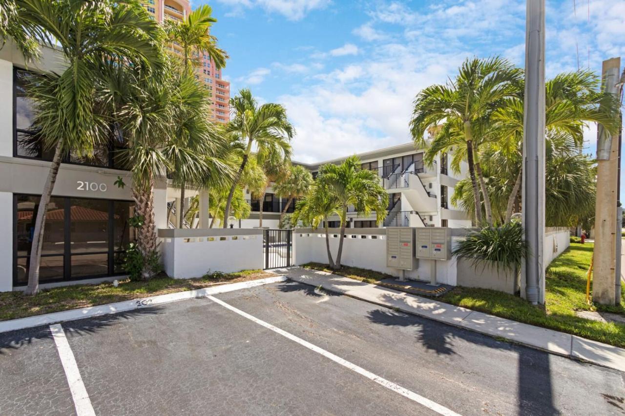 Roami At The Palm Apartment Fort Lauderdale Exterior photo