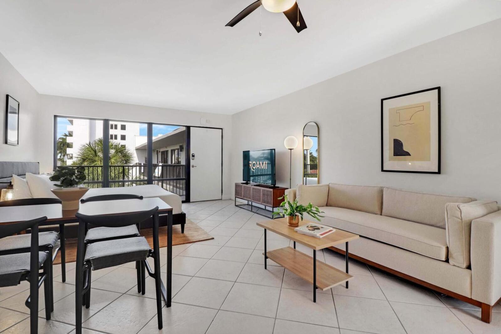 Roami At The Palm Apartment Fort Lauderdale Room photo
